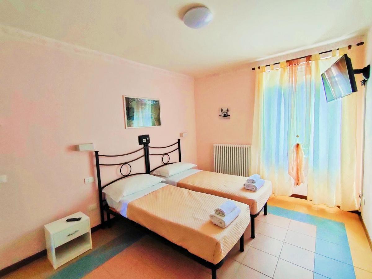 Hotel Palazzo Del Doma - Lake Vagli Vagli di Sotto Ngoại thất bức ảnh